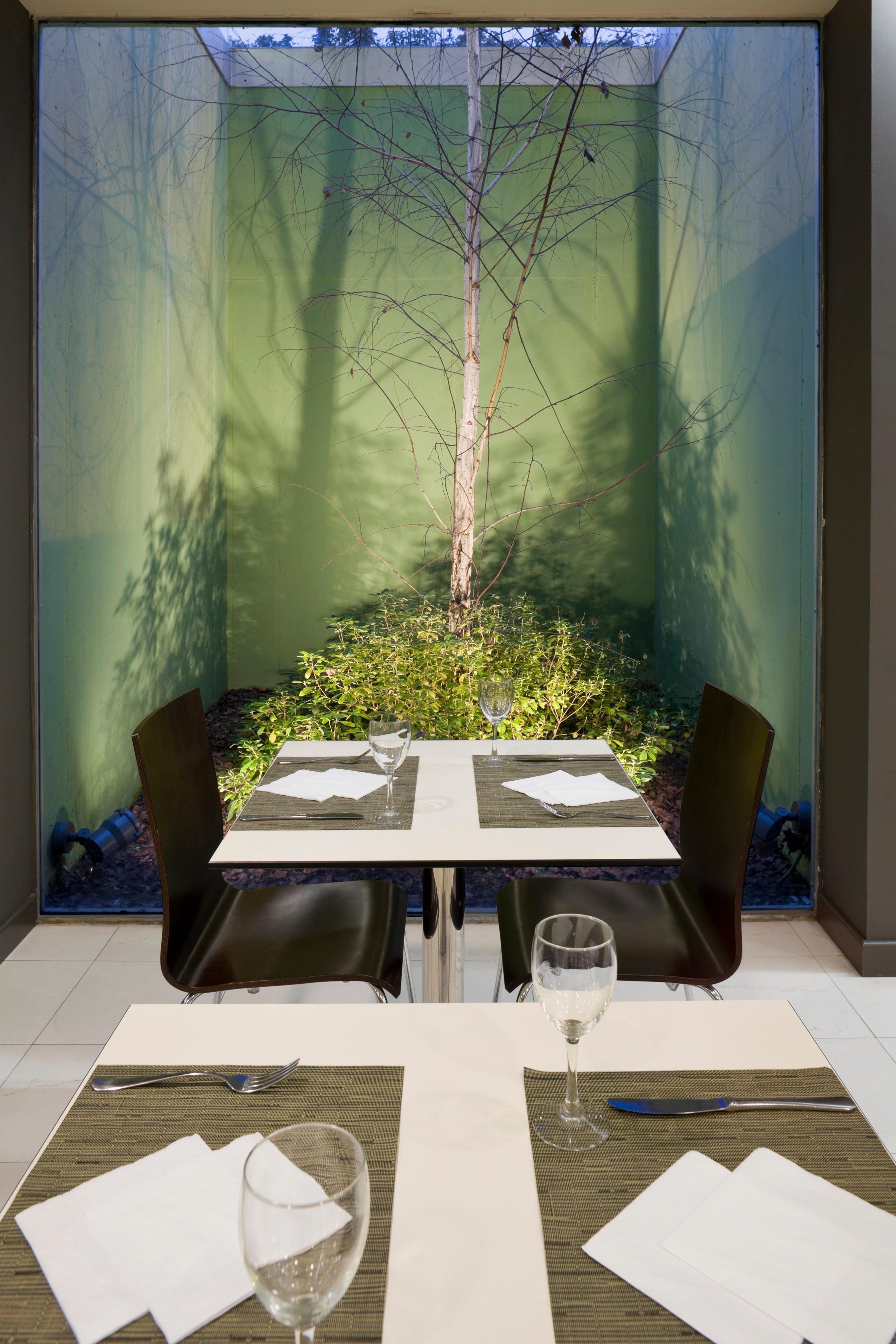 Holiday Inn Express Pamplona By Ihg Mutilva Baja Exterior foto